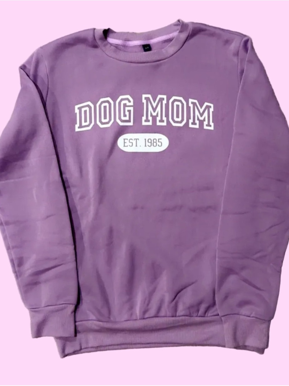 Dog Mom Crewneck Sweatshirt in Lavender